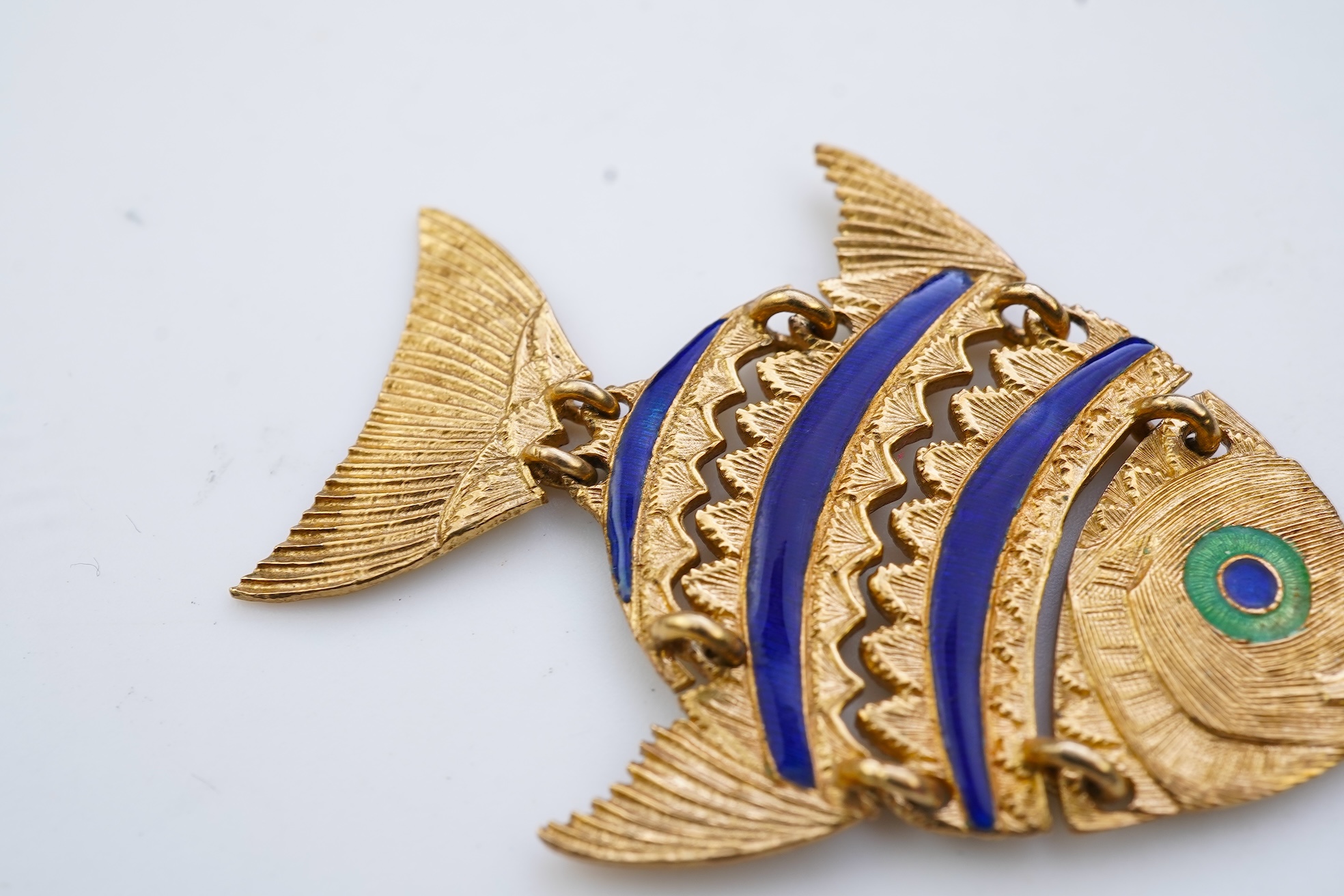Ponzalli & Chini, a gold and enamel pendant, Italy, circa 1960